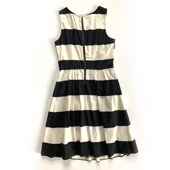 EUC Black & White Flared-skirt, Zip Back Dress - Picture 3 of 7